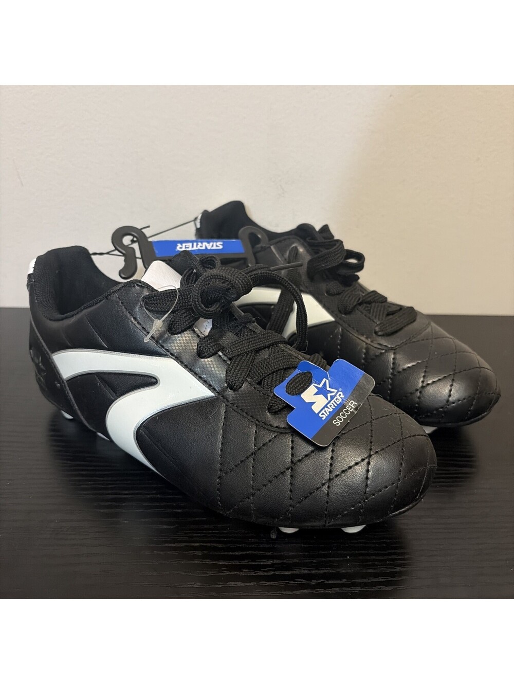 NEW Starter Soccer Cleats Boys Size 4 Black White Lace Up